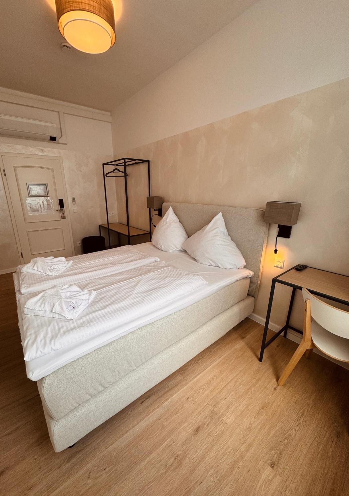Dingdong - Hotel Bonn